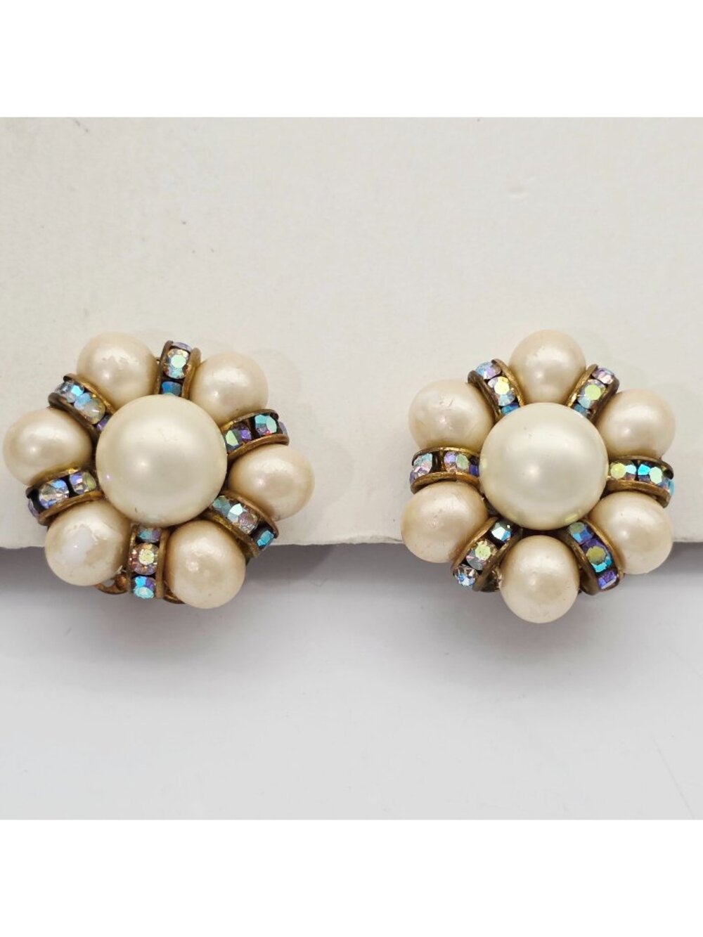 Faux Pearl & Rhinestone Clip-On Earrings Gold-Tone Floral Retro Costume Jewelry